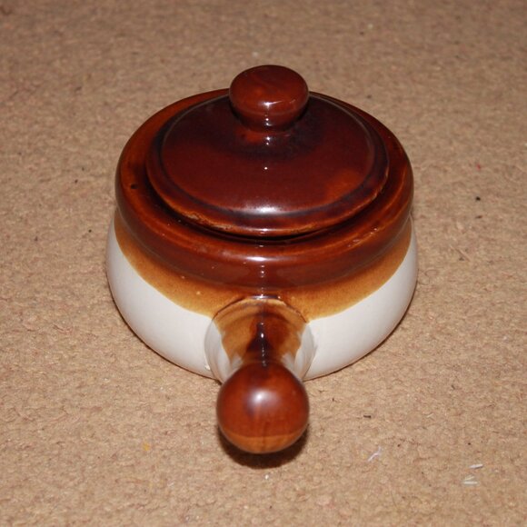 Vintage Brown Stoneware French Onion Soup Crock Bowl with Handle and Lid - Picture 3 of 16